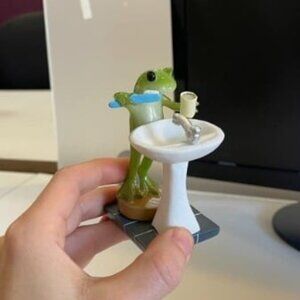 Frog Garden Statue Decor Miniature Animal Figurine Outdoor Fairy Brushing Teeth